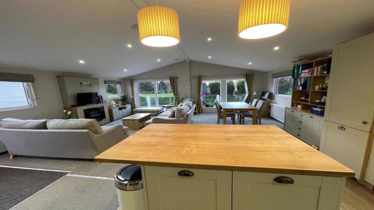 42 Woodland Walk Pevensey Bay Holiday Park Sleeps 6 ภายนอก รูปภาพ