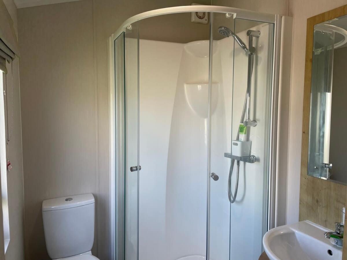 42 Woodland Walk Pevensey Bay Holiday Park Sleeps 6 ภายนอก รูปภาพ