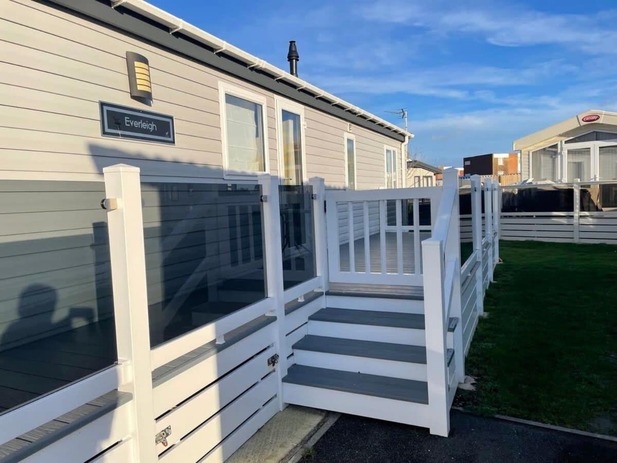 42 Woodland Walk Pevensey Bay Holiday Park Sleeps 6 ภายนอก รูปภาพ