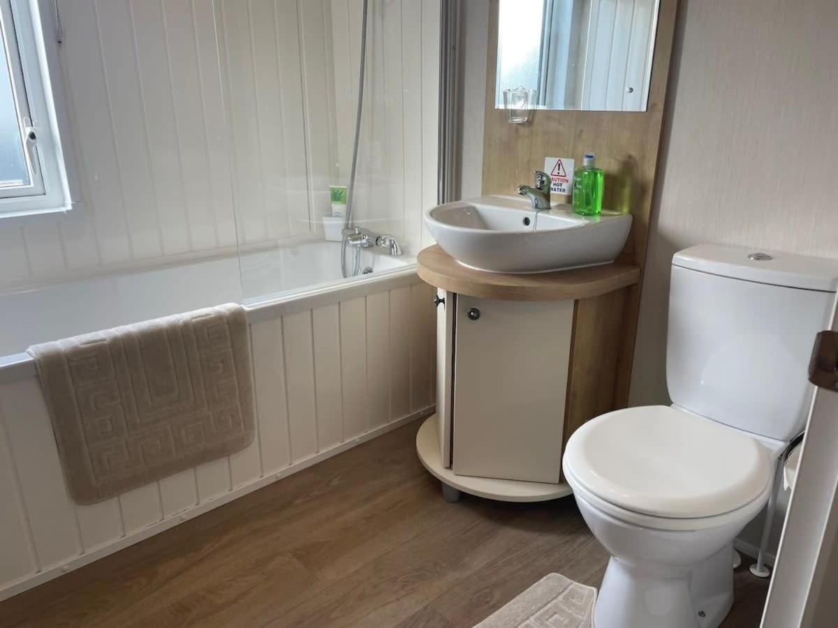 42 Woodland Walk Pevensey Bay Holiday Park Sleeps 6 ภายนอก รูปภาพ