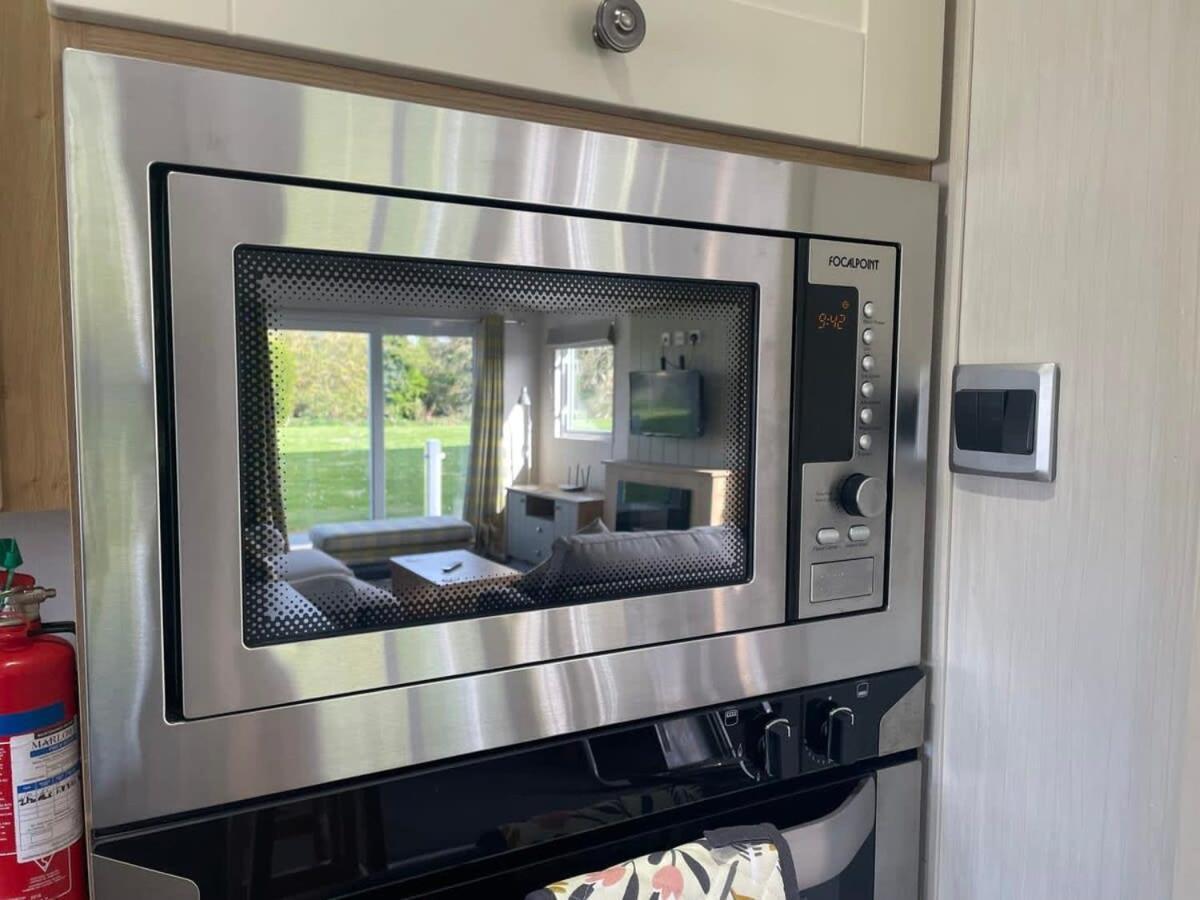 42 Woodland Walk Pevensey Bay Holiday Park Sleeps 6 ภายนอก รูปภาพ