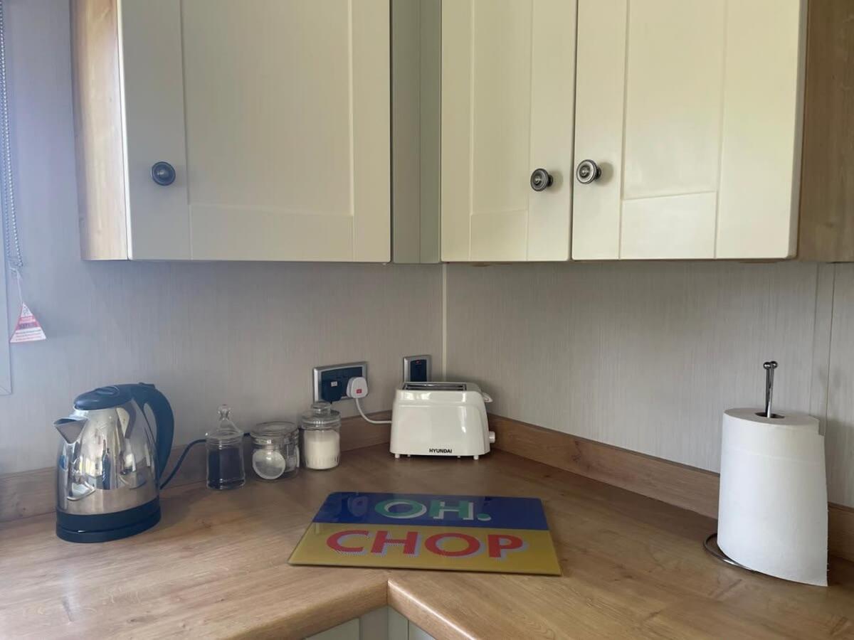 42 Woodland Walk Pevensey Bay Holiday Park Sleeps 6 ภายนอก รูปภาพ