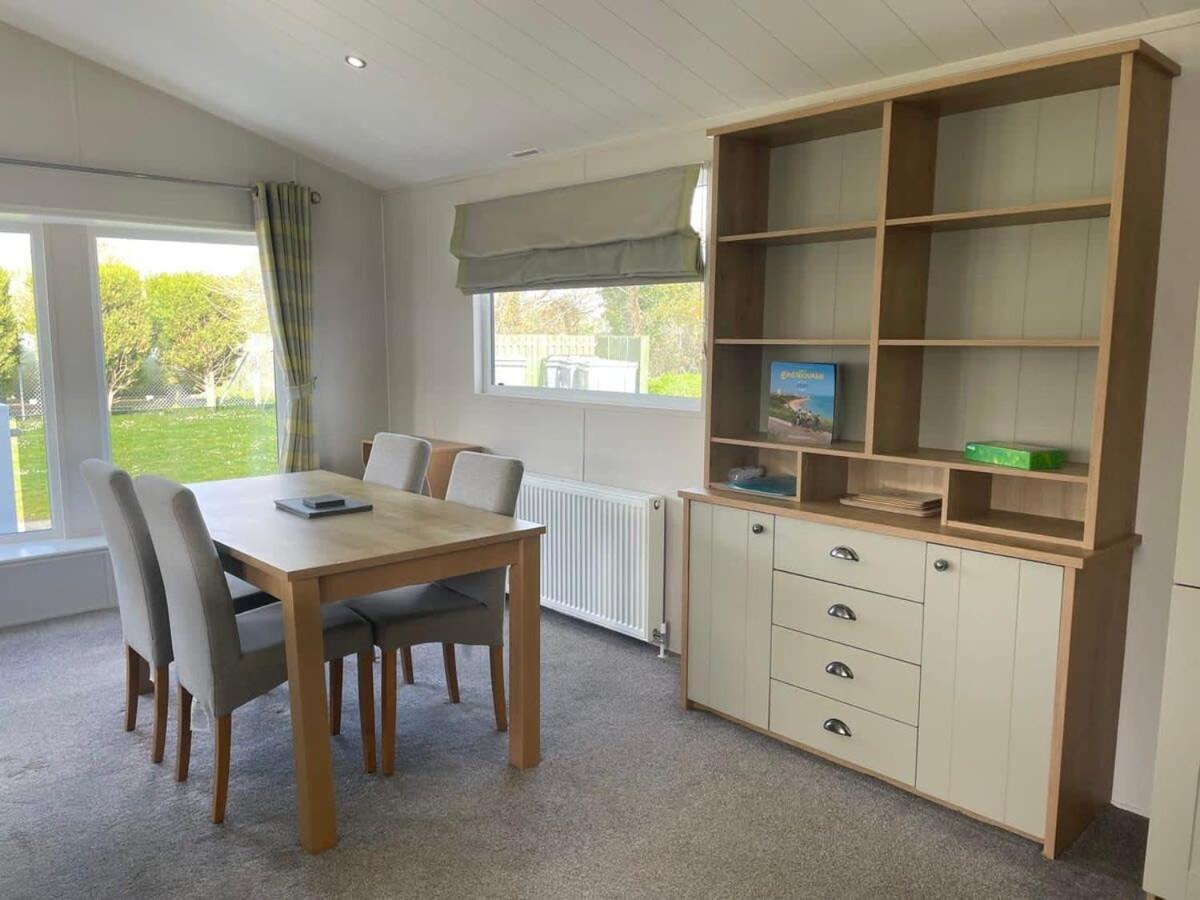 42 Woodland Walk Pevensey Bay Holiday Park Sleeps 6 ภายนอก รูปภาพ